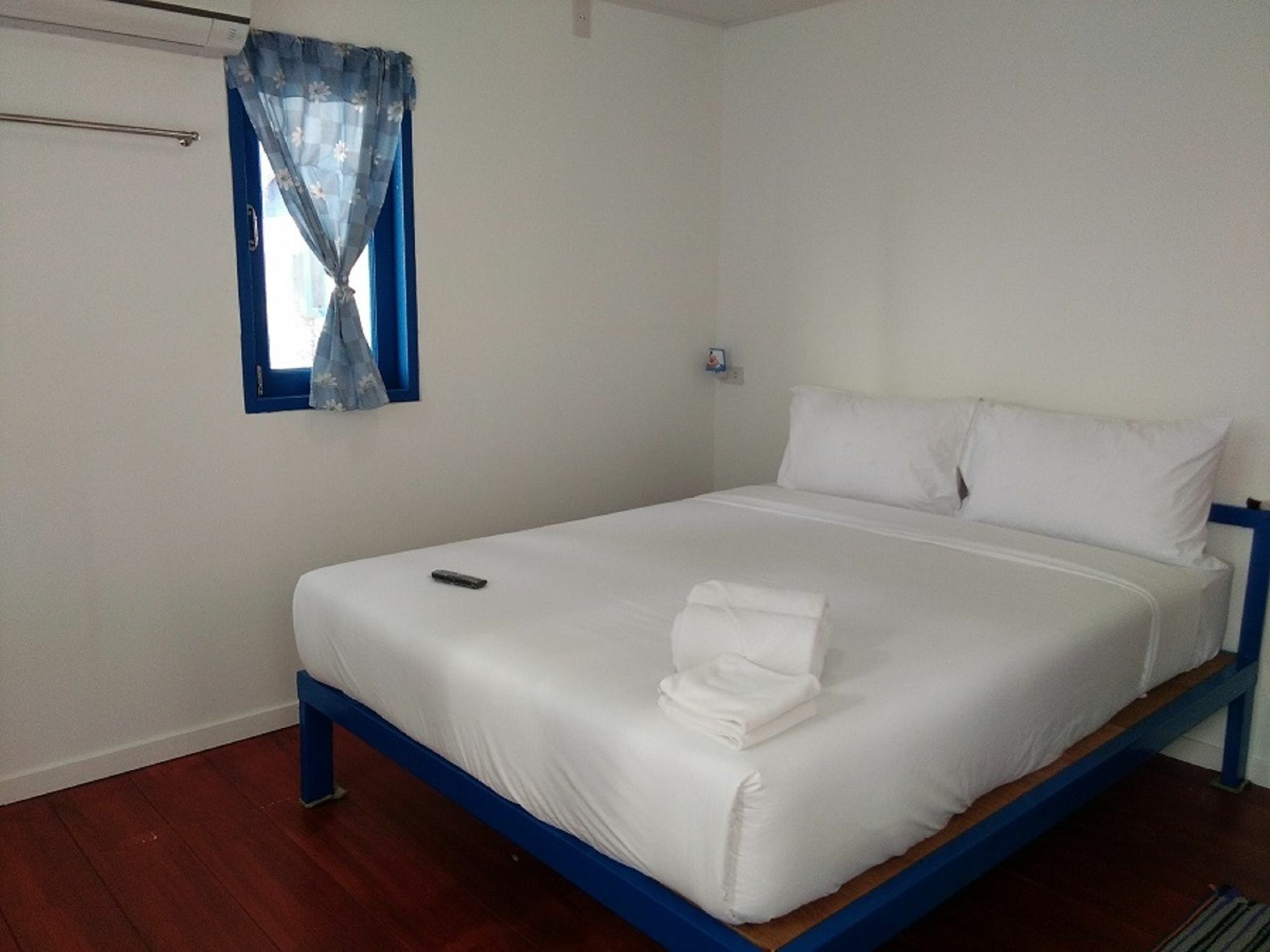 I Talay Beach Bar & Cottage Taling Ngam Exterior photo