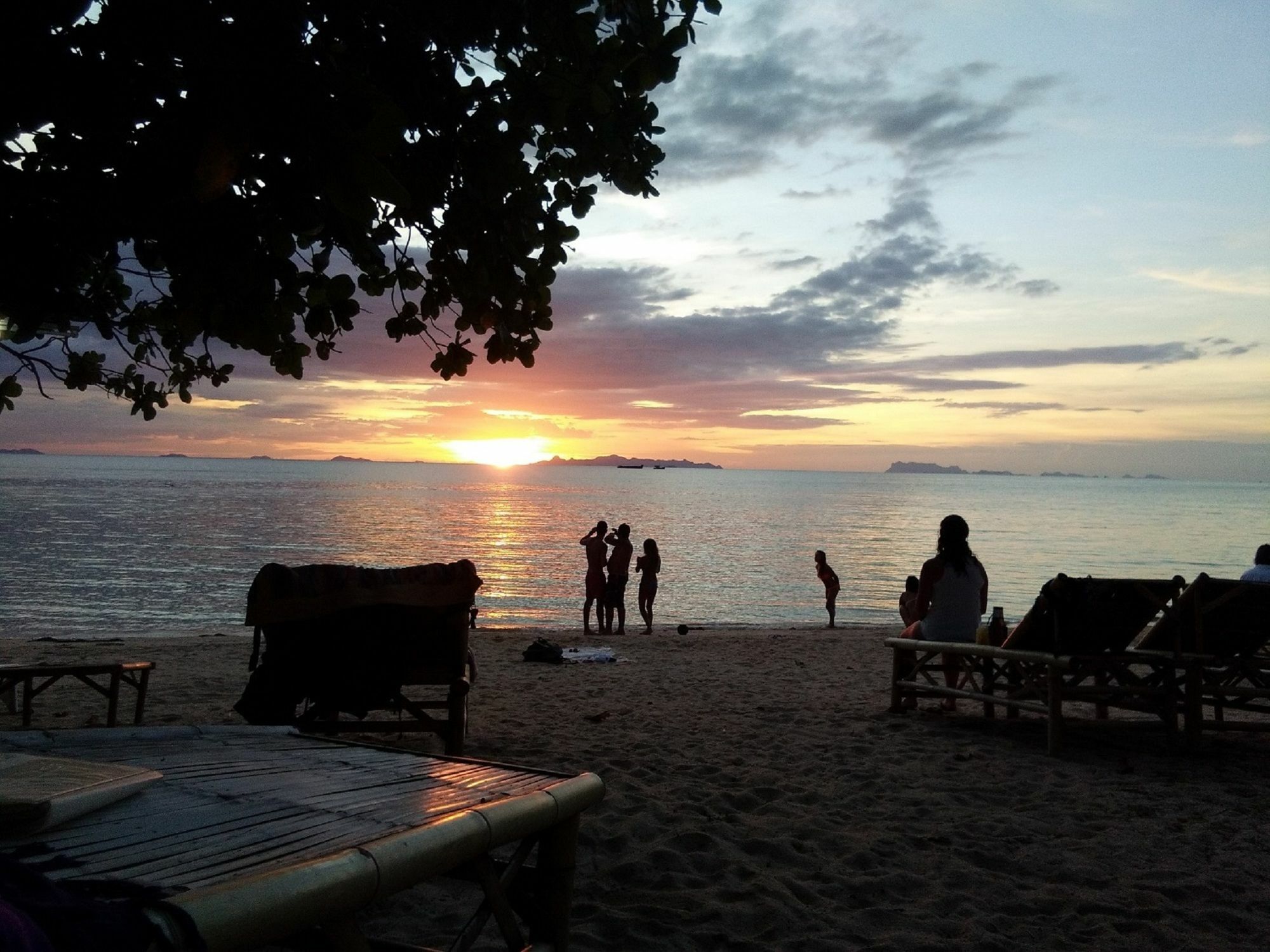I Talay Beach Bar & Cottage Taling Ngam Exterior photo